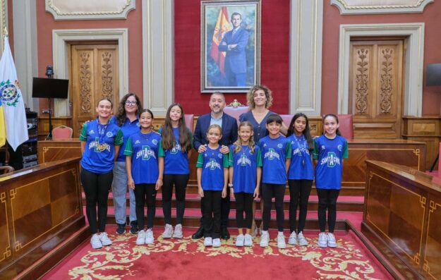 260720 Recepción Agrupación Deportiva Santa Cruz