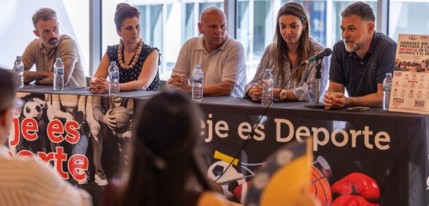 Adeje_27 – Rueda prensa CIUDADES PROTEGEN