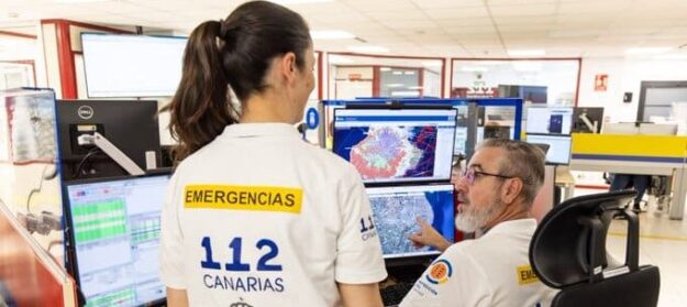 BOMBEROS EXTINGUEN UN INCENDIO DECLARADO EN UNA VIVIENDA EN TELDE-GRAN CANARIA 9-7-26