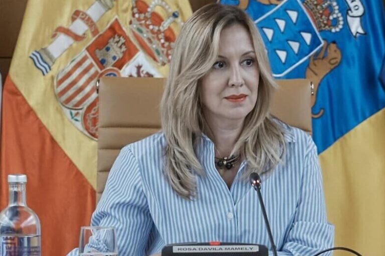 FOTO-ROSA-DÁVILA