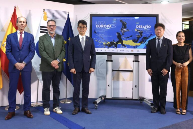 FOTO. Canarias se convierte en la capital europea de los deportes tradicionales y estrecha lazos con Corea a través de la lucha (1)