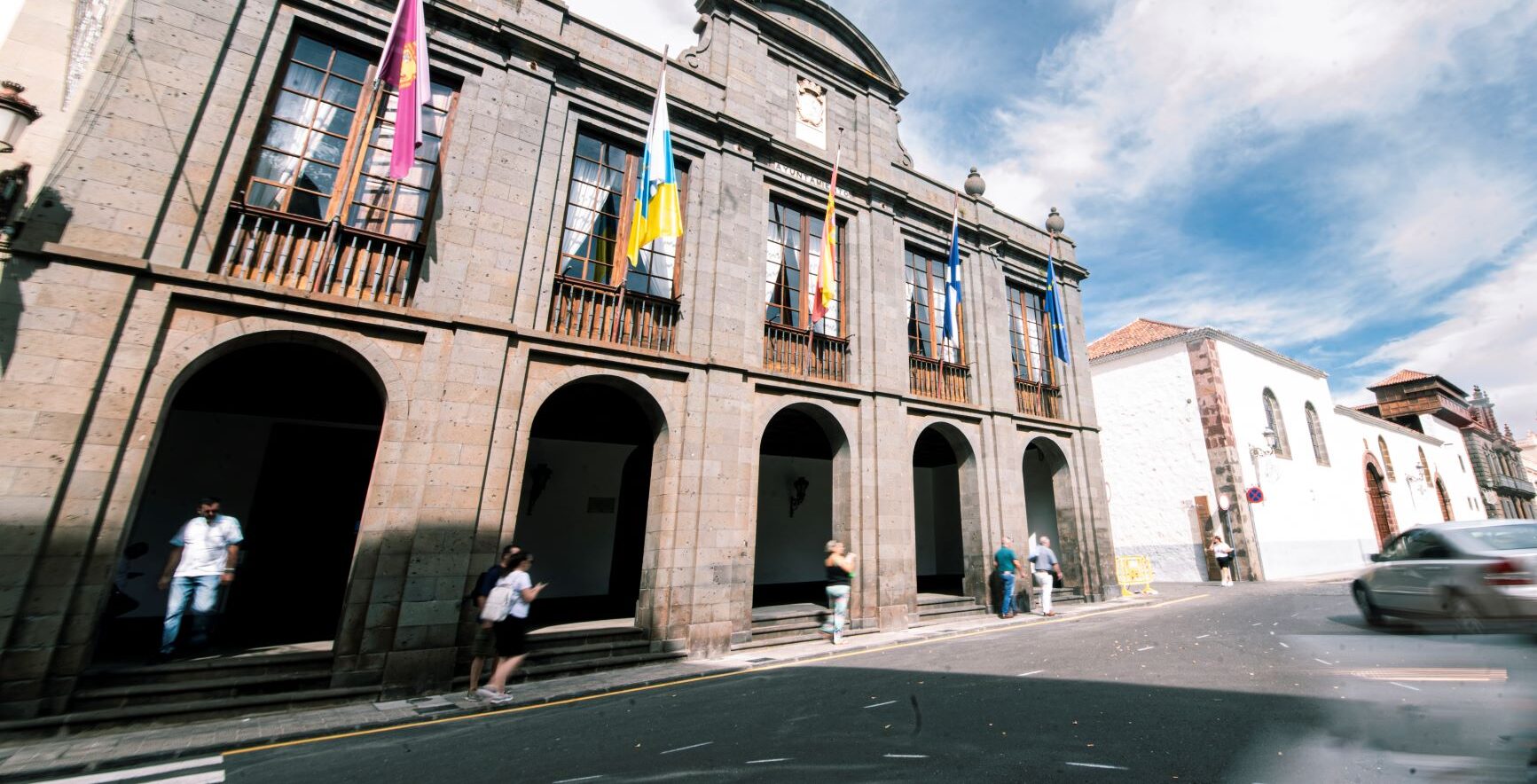 Fachada principal Ayuntamiento de La Laguna