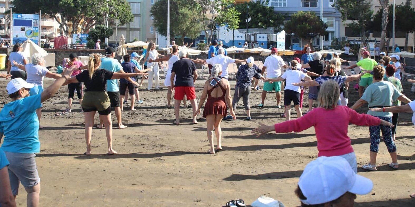 Gimnasia en la playa 2 (1)