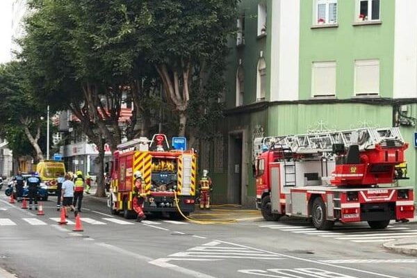 HOMBRE HERIDO CON QUEMADURAS DE CARÁCTER GRAVE EN EL INCENDIO DE UNA VIVIENDA EN LAS PALMAS DE GRAN CANARIA 30-7-26