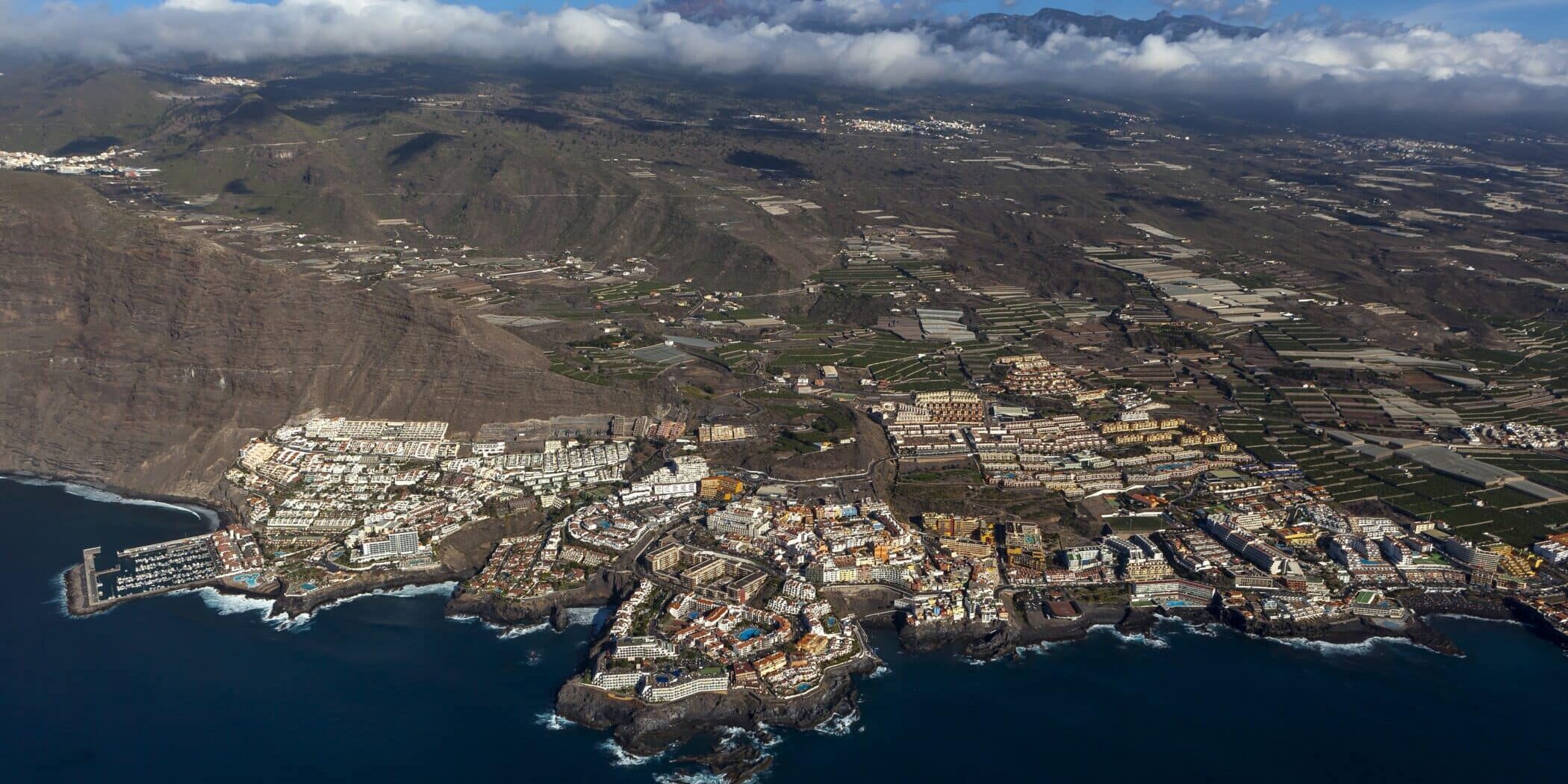 Imagen aérea costa de Santiago del Teide