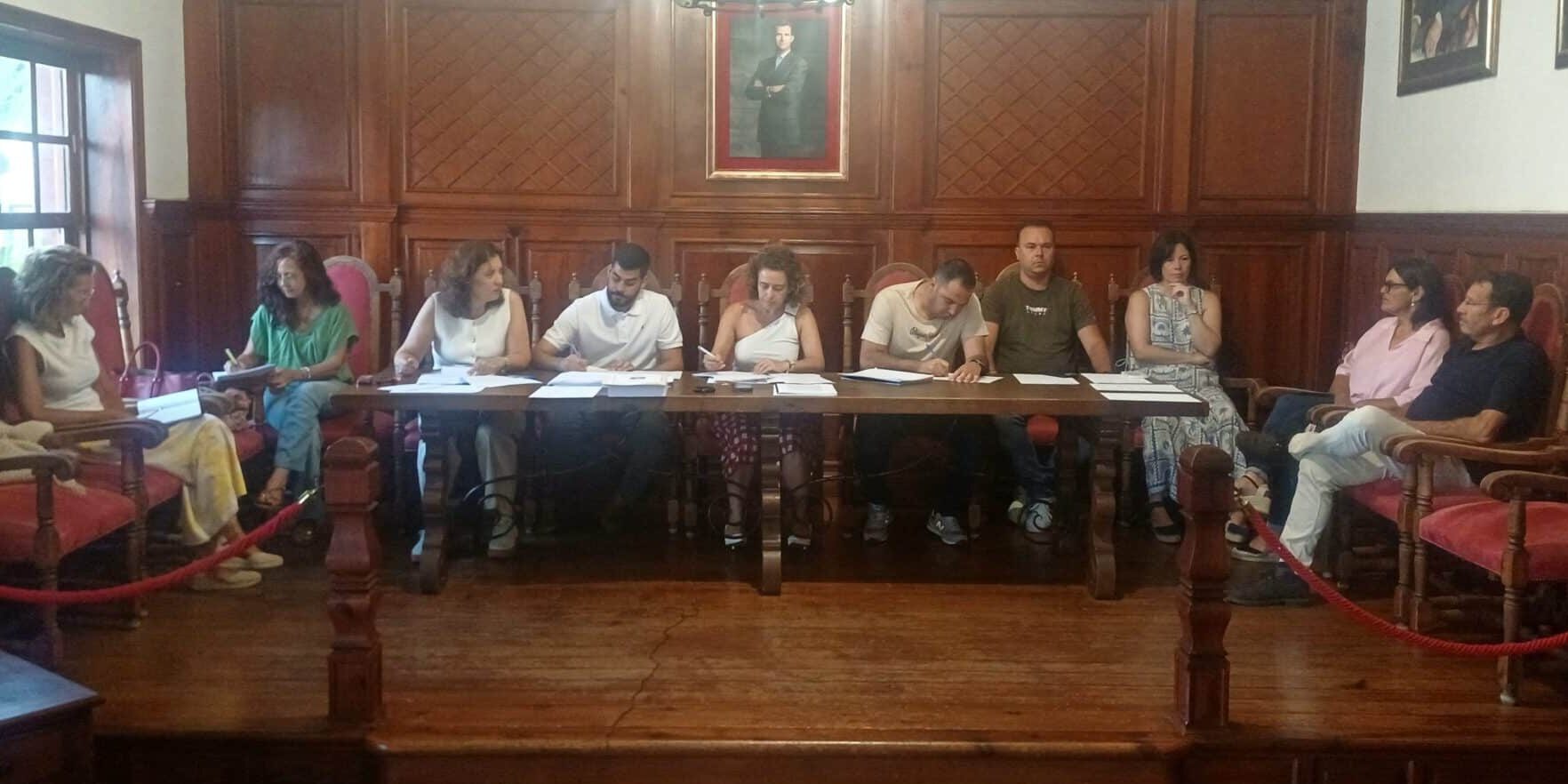 PLENO 2 DE JULIO 01