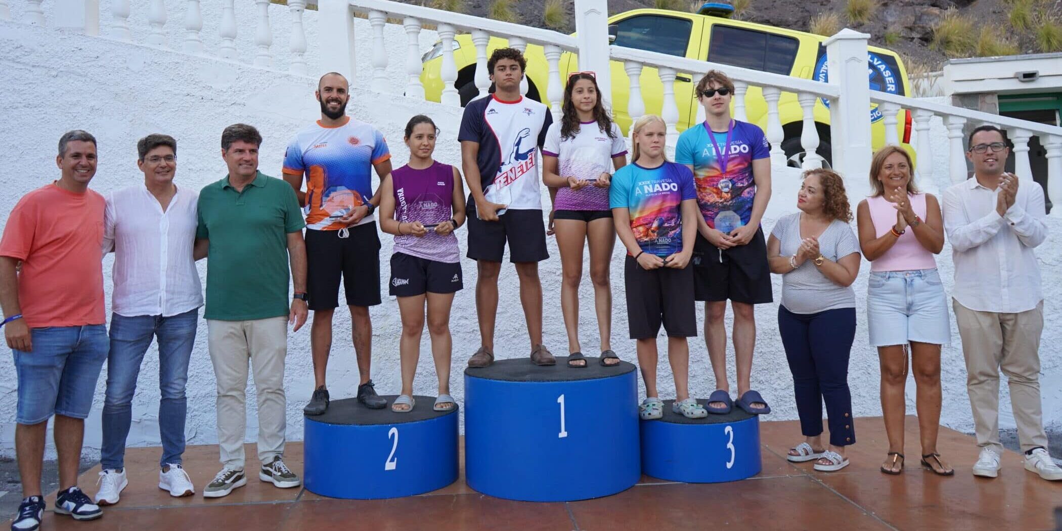 Pódium masculino y femenino general