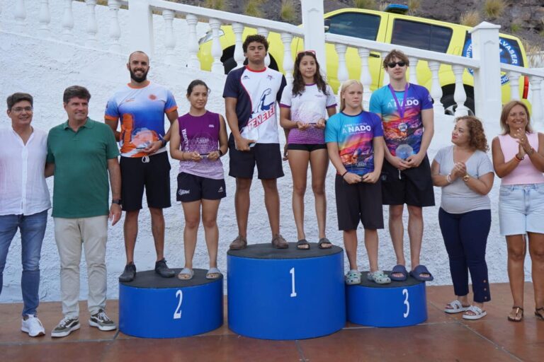 Pódium masculino y femenino general