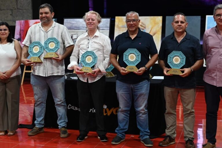 Presentación guía arte urbano y Premios Al Arte 2026 (6)
