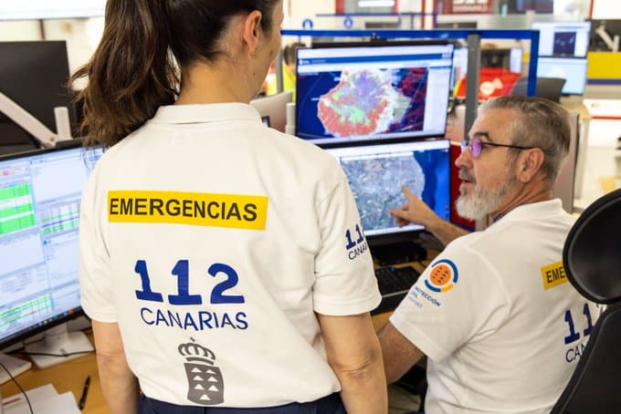 TRES PERSONAS AFECTADAS POR INTOXICACIÓN POR INHALACIÓN DE HUMO EN EL INCENDIO EN UN EDFICIO DE VIVIENDAS EN TELDE-GRAN CANARIA 15-7-26