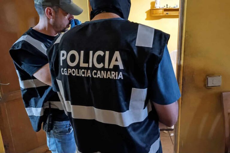 UN DETENIDO POR LA POLICÍA AUTONÓMICA POR UN PRESUNTO DELITO CONTRA LA LIBERTAD SEXUAL A MENORES 29-7-26