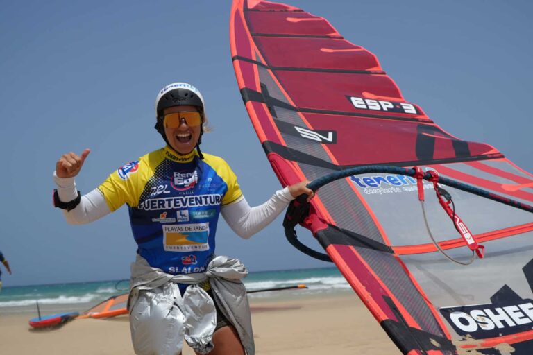 WINDSURF1 26-7-26