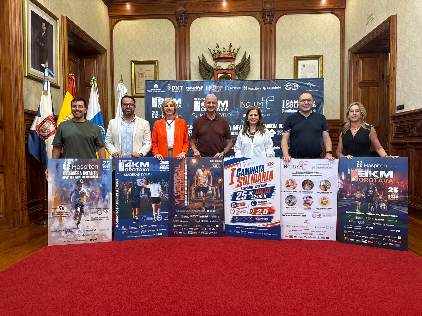 presentación 8KM. Autoridades con promotor del evento y patrocinadores