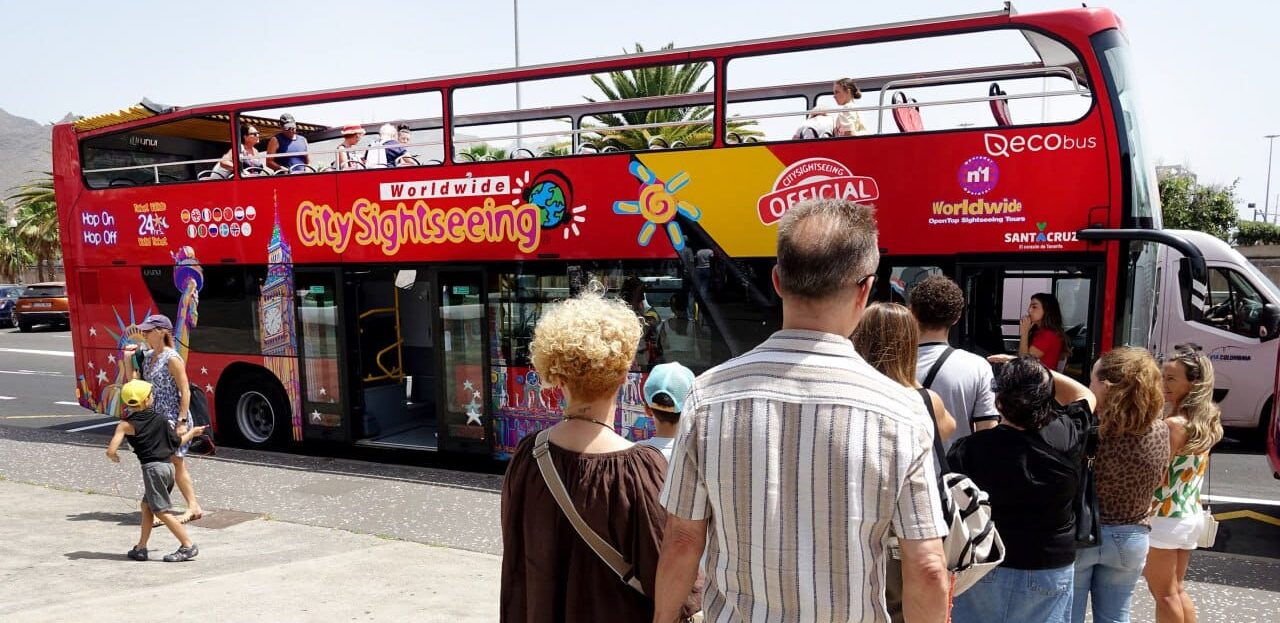 260812 Aniversario Bus Turístico