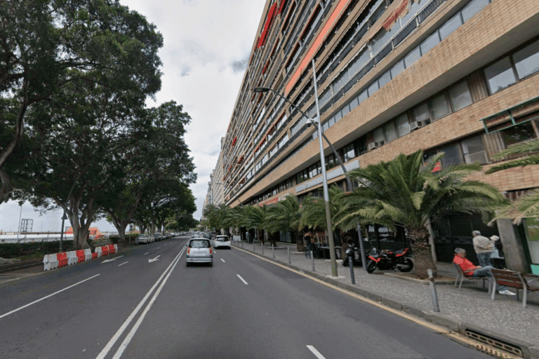 260828 Avenida Francisco La Roche