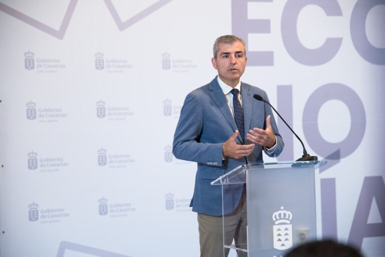 CANARIAS LIDERA EL CRECIMIENTO ECONÓMICO Y CONSOLIDA SU RECUPERACIÓN CON UN EMPLEO EN MÁXIMOS HISTÓRICOS 7-8-26