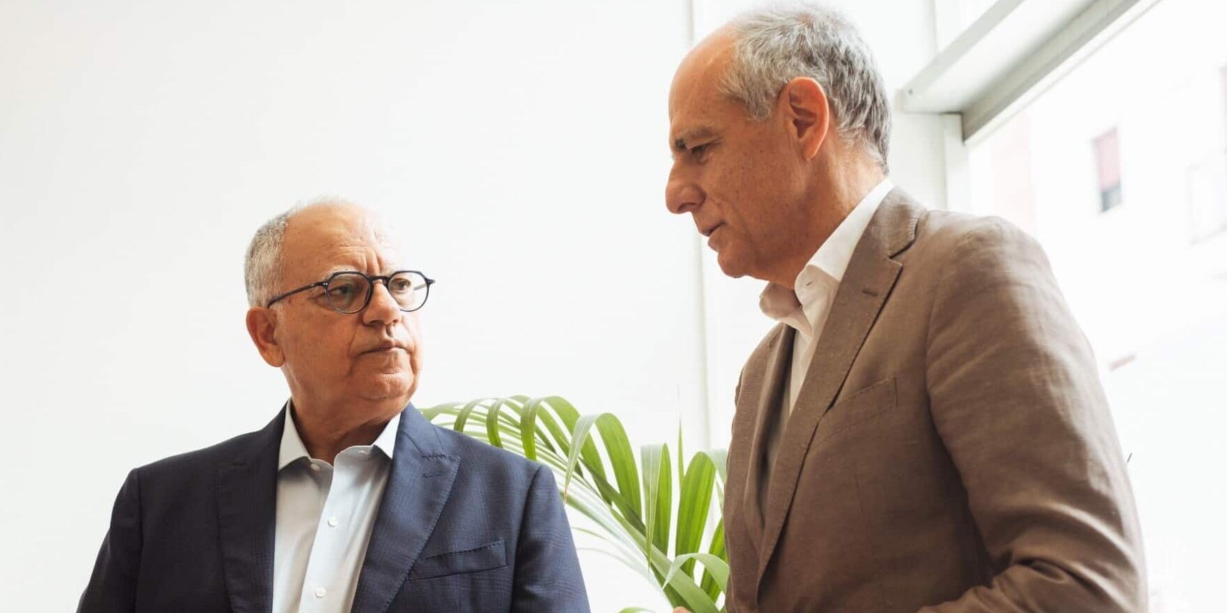 Casimiro Curbelo y Santiago Sese durante una visita a La Gomera