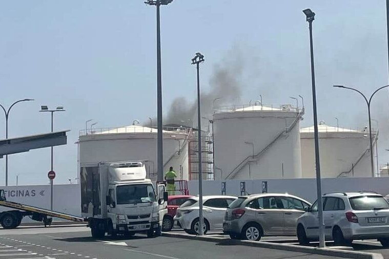 DEFLAGRACIÓN EN TELDE1-GRAN CANARIA 5-8-26