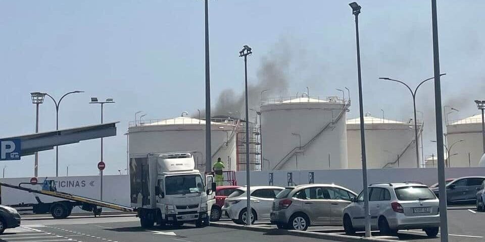 DEFLAGRACIÓN EN TELDE1-GRAN CANARIA 5-8-26