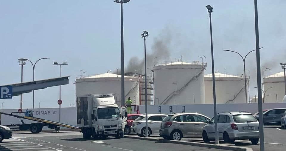 DEFLAGRACIÓN EN TELDE1-GRAN CANARIA 5-8-26