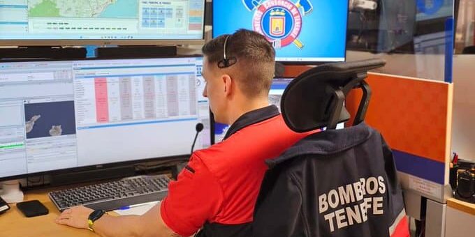 DOS PERSONAS HERIDAS TRAS LA SALIDA DE VÍA DE UN VEHÍCULO EN SANTA CRUZ DE TENERIFE 16-8-26