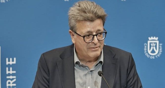 El consejero insular José Carlos Acha
