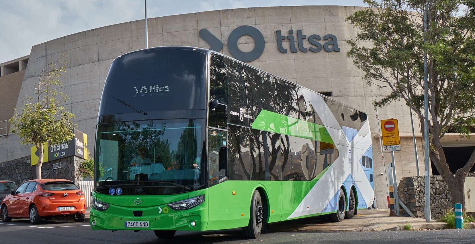 Guagua-dos-pisos-Tenerife-Titsa-1