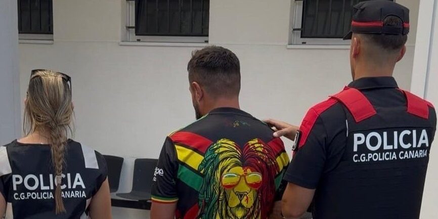 LA POLICÍA AUTONÓMICA DETIENE A UN HOMBRE EN LA LAGUNA POR QUEBRANTAR UNA ORDEN DE ALEJAMIENTO DE SU EXPAREJA 18-8-26
