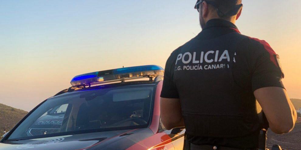 LA POLICÍA AUTONÓMICA DETIENE EN LAS PALMAS DE GRAN CANARIA A UN HOMBRE RECLAMADO POR LA JUSTICIA 20-8-26