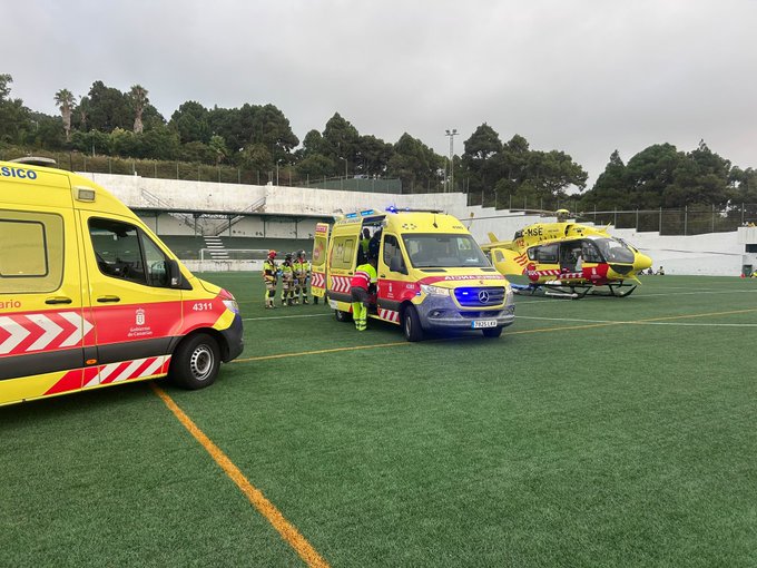 MOTORISTA EVACUADO EN ESTADO CRÍTICO EN EL HELICÓPTERO MEDICALIZADO DEL SUC TRAS SUFRIR UNA COLISIÓN CON UN VEHÍCULO EN TENERIFE 24-8-26