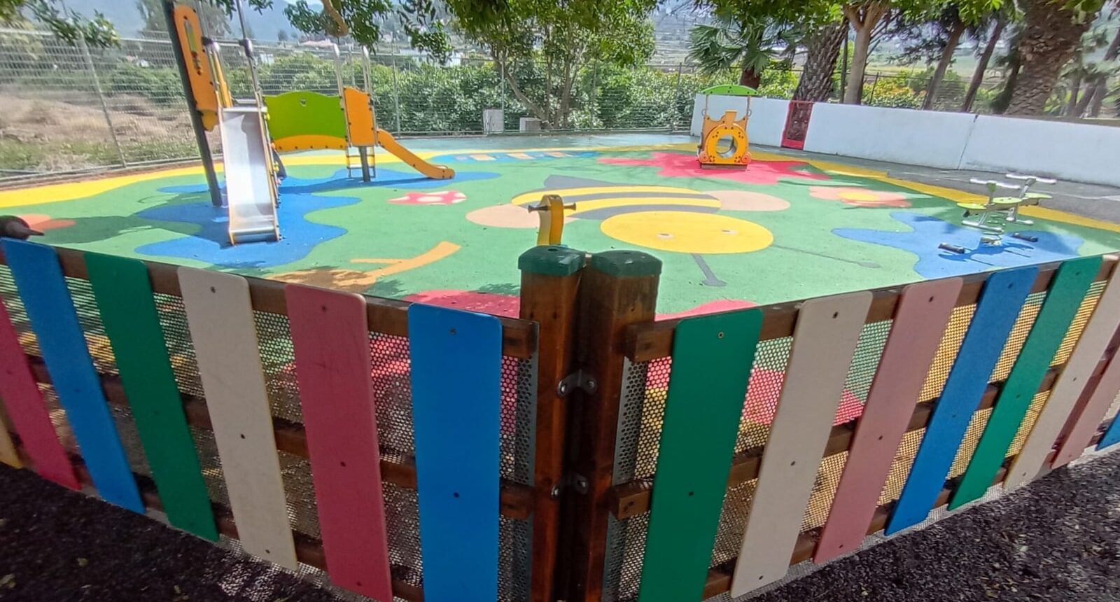 Mejoras parques infantiles y zonas bioslaudables Tegueste 2