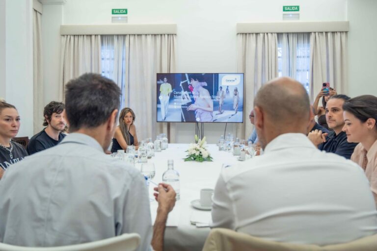 NUEVE DISEÑADORES CANARIOS MUESTRAN SU TALENTO E IDENTIDAD EN LA MERCEDES-BENZ FASHION WEEK DE MADRID 21-8-26