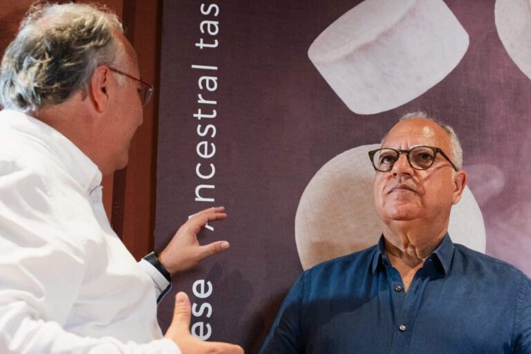 140926 El presidente del Cabildo, Casimiro Curbelo, durante la inauguración del Centro de Interpretación del Queso y el Pastoreo en Alajeró (1)
