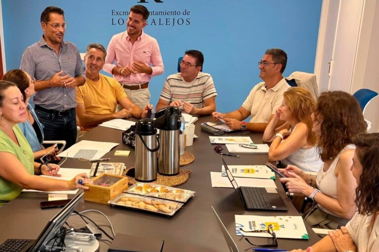 230926 Reuni�n con directores de colegios coordinaci�n curso 2026 2027 (1)
