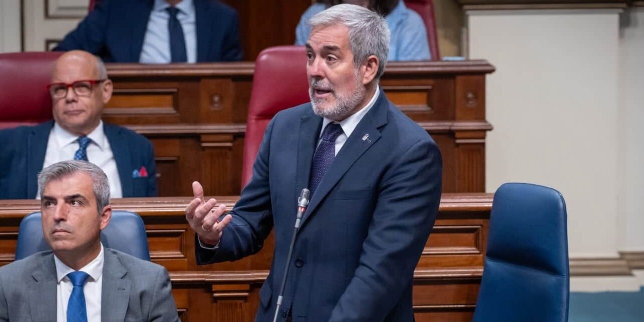 CLAVIJO ADVIERTE DE QUE CANARIAS VIVE UN MOMENTO CRÍTICO ANTE EL NUEVO MARCO FINANCIERO Y LA ESTRATEGIA RUP