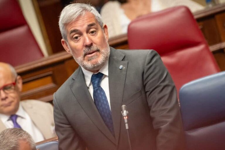 CLAVIJO VE NECESARIA LA NEGOCIACIÓN CON EL ESTADO PARA DESATASCAR ALGUNOS ASUNTOS IMPORTANTES PARA CANARIAS 10-9-26