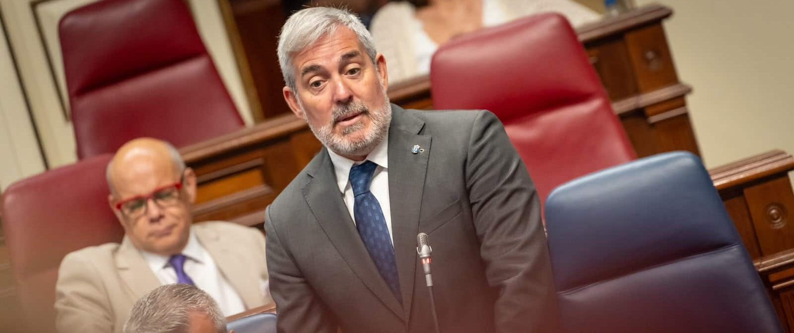 CLAVIJO VE NECESARIA LA NEGOCIACIÓN CON EL ESTADO PARA DESATASCAR ALGUNOS ASUNTOS IMPORTANTES PARA CANARIAS 10-9-26