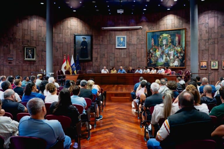 Casimiro Curbelo durante la presentación del programa