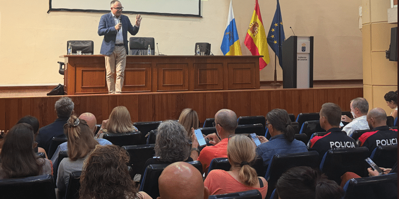EL SECTOR DEL TURISMO ACTIVO ANALIZA EN TENERIFE LA NUEVA NORMATIVA Y LOS REQUISITOS PARA EJERCER LA ACTIVIDAD 22-9-26