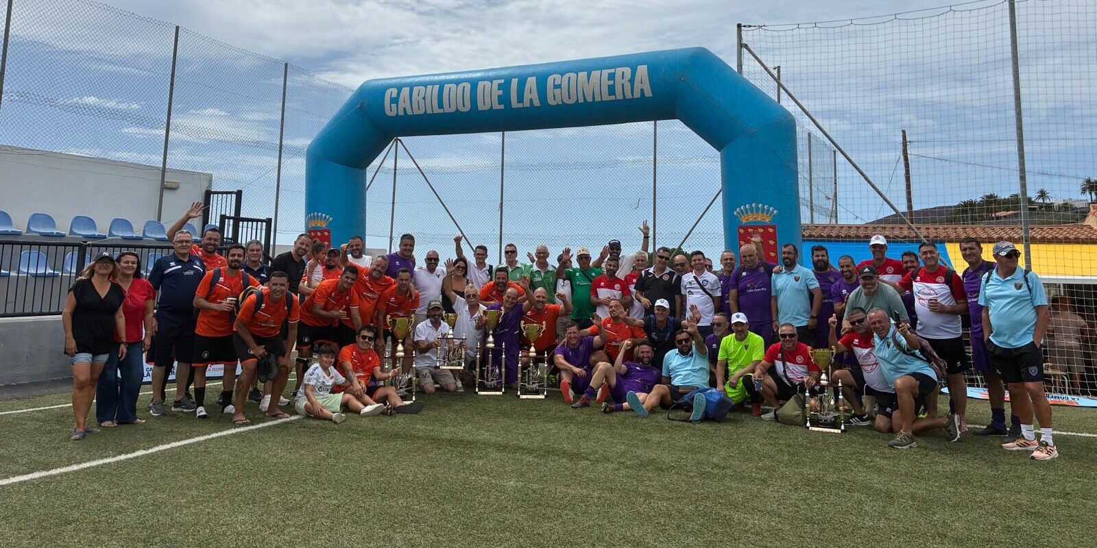 Entrega de premios durante la final del torneo