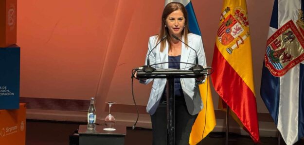La consejera de Acción Social del Cabildo de Tenerife, Águeda Fumero, hoy, en el I Foro de Educación y Discapacidad