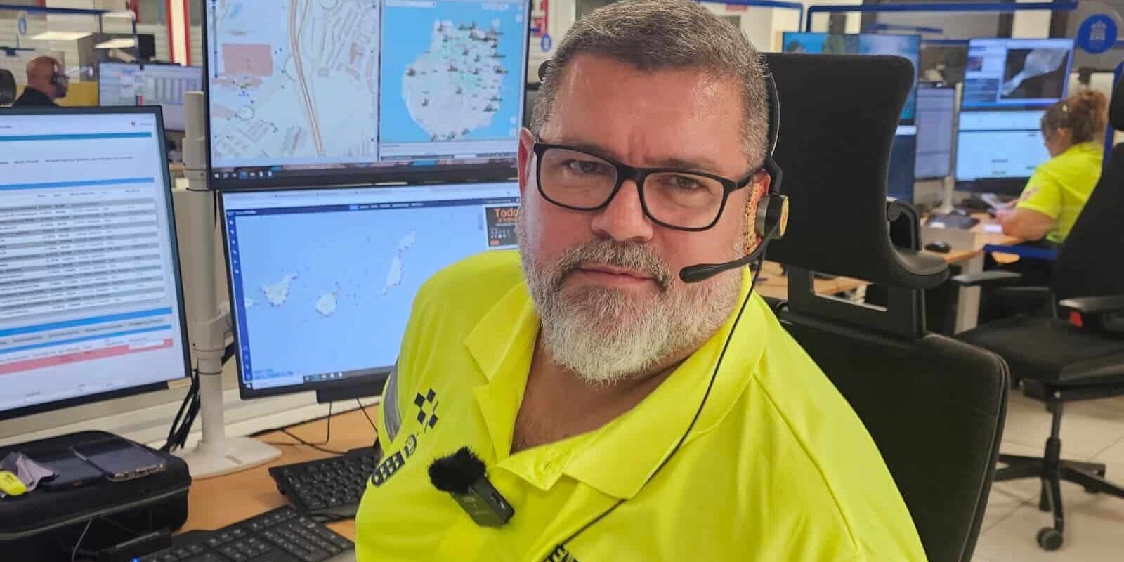 UN PADRE RESUELVE-CON LA AYUDA TELEFÓNICA DEL SUC-LA VUELTA DE CORDÓN MIENTRAS ASISTÍ A SU MUJER DE PARTO 22-9-26