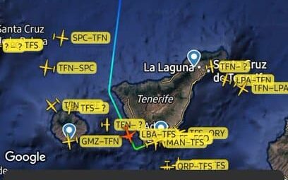 UN VUELO LEEDS-TENERIFE SUR OBLIGA A ACELERAR EL ATERRIZAJE EN LA ISLA POR UN PASAJERO CON PROBLEMAS CARDÍACOS 3-9-26