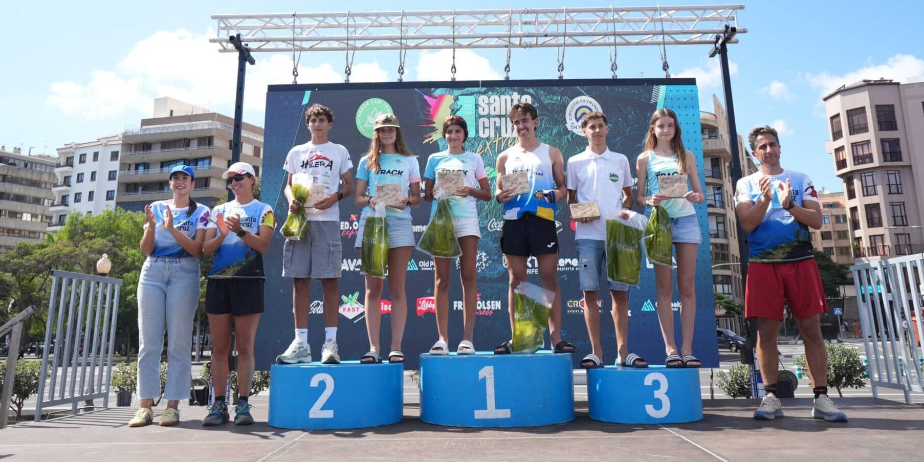 261018 Santa Cruz Extreme jóvenes