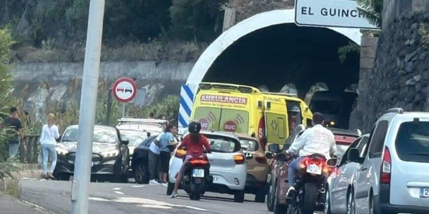 ACCIDENTE EN LA TF-42-GARACHICO 11-10-26