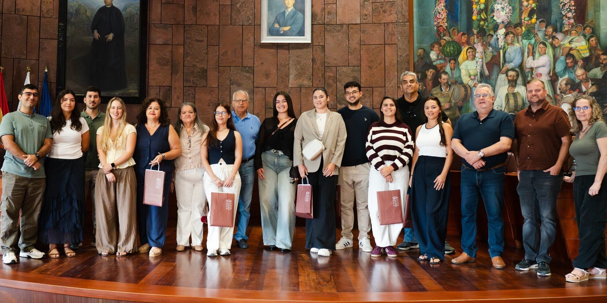 Casimiro Curbelo con los participantes del NOE (1)