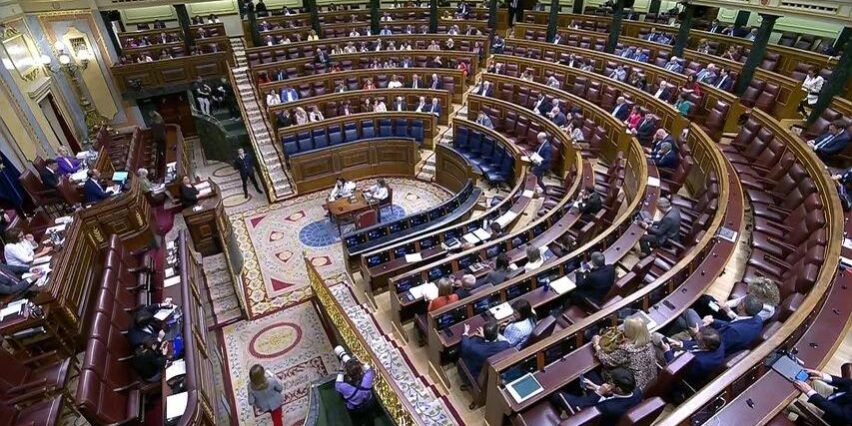 DECRETO VIVIENDA1 2-10-26